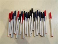Lot de 21 stylos Casemate neufs