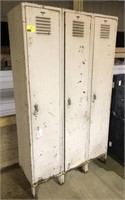 3 door steel locker