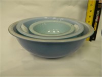 Blue Pyrex Nesting Bowls 11 3/4" to 7"