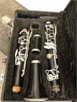 Student Deluxe Clarinet Missing Mouth Piece