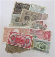 Lot-Many Foreign Bank Notes
