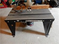 Craftsman 1 1/2 HP Router With Router Stand