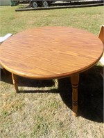 Round oak table with 2 chairs