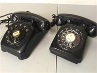 2 Old Phones
