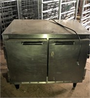 2 door undercounter cooler