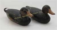 PAIR ANTIQUE MASON WOOD DECOYS