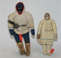 TWO 1960'S INUIT STONE FACE DOLLS IN NATIVE DRESS