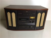 Teac AM/FM Radio Cassette Player w/Turntable