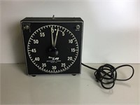 GRA Lab Electric Universal Timer