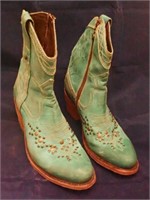 Ladies Leather Short Cowboy Boots Side Zip