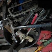 HAMMERS, MOR TOOLS