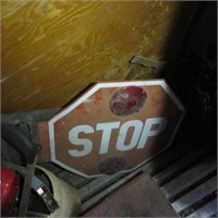 STOP SIGN W/ REFLECTORS