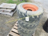 BOBCAT HEAVY DUTY TIRES WITH RIMS