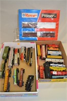 Mixed HO Train Engine & Rolling Stock Lot