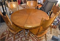 48" Round Oak Table With 5 Chairs