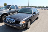 1 1815 2005 FORD CROWN VIC