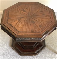 Wooden pedestal side/end table