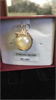 SS genuine Mabe pearl pendant comes with