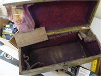 Vintage wood shooting box AS IS