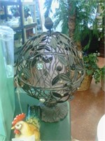 metal hollow vine globe