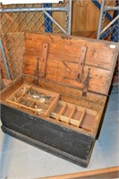 Antique pine carpenter's chest complete with 2