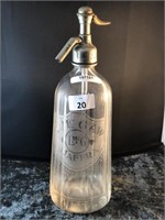 ENGLISH ETCHED GLASS SODA SYPHON