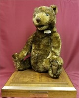 GUND 100th ANNIVERSARY Creme de la Bear - 28"