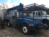 1991 International 4900 Crane Truck