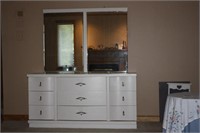 White Dresser & Mirror 60 x 18 x 68H