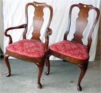 SET OF QUEEN ANNE STYLE DINING CHAIRS (8)