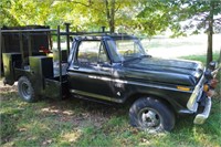 Ford F350 One ton truck with welders bed