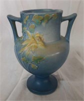 Roseville vase, #150 - 6"