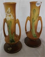 Roseville Iris bud vases, #917-7"