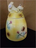 Bee Hive cookie jar, 12" tall, kitten on lid