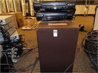 2 Panasonic vcr and Speakers
