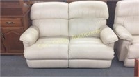 Lay Z Boy Dual Reclining Love Seat Leather