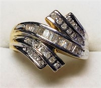 $4000 10K Diamond  Ring