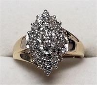 $2800 10K  Diamond Ring