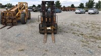 Cat B500 5,000# Forklift,