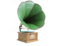 Yankee Prince Horn Phonograph