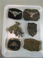 TRAY: 6 HORSE AND OTHER BELT BUCKLES