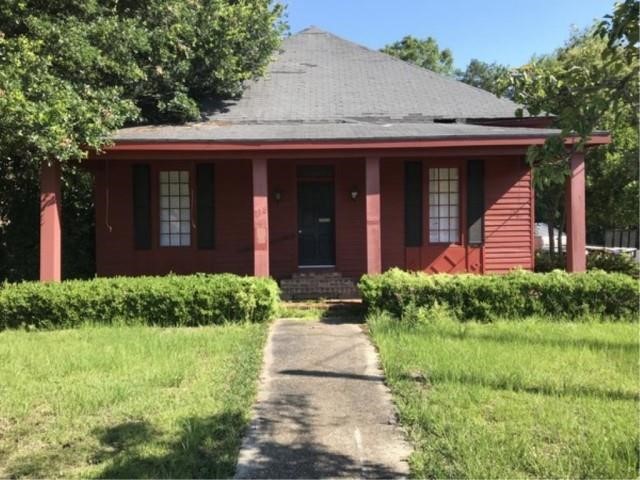 ABSOLUTE ESTATE AUCTION- 3RD STREET