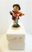Hummel Figurine Little Fiddler 4 TMK5 In Box