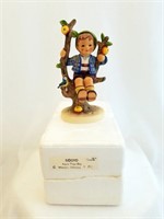 Hummel Figurine Apple Tree Boy 142/I TMK5 In Box
