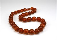 A natural amber beaded necklace