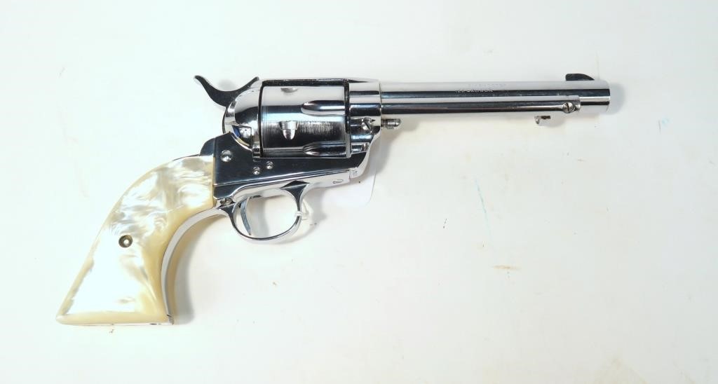 Hawes Firearms 1975 