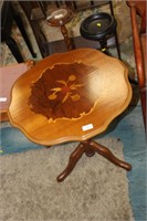 Small inlaid table.