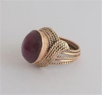 9ct woven yellow gold star ruby ring