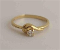 18ct yellow gold diamond ring 1.85g