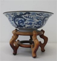 Chinese Qing dynasty underglaze blue bowl